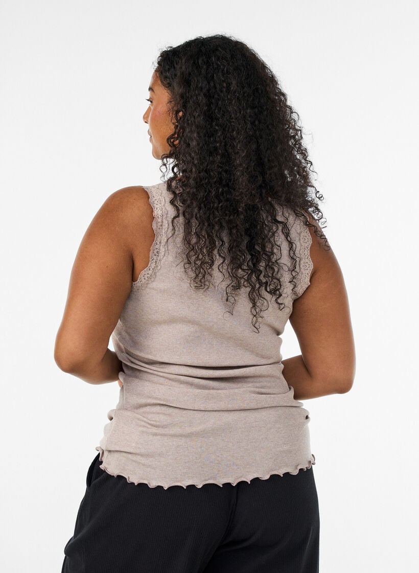 Ribbad topp med spetskant, Beige, Model image number 2