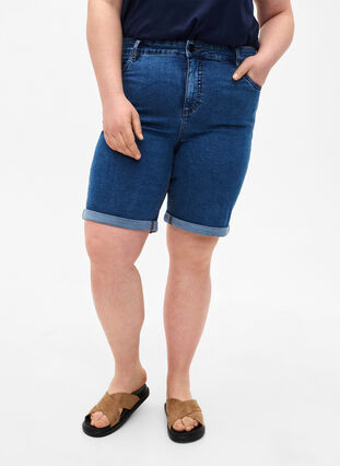 Åtsittande jeansshorts med hög midja, Blue Denim, Model image number 2