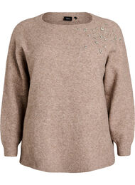 blus i stickat med strass och nitar, Beige