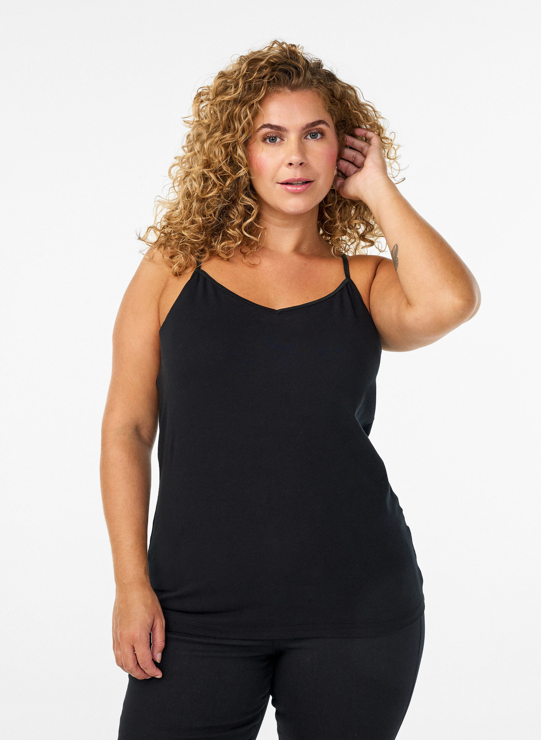 Baslinne i bomull, Svart, Model