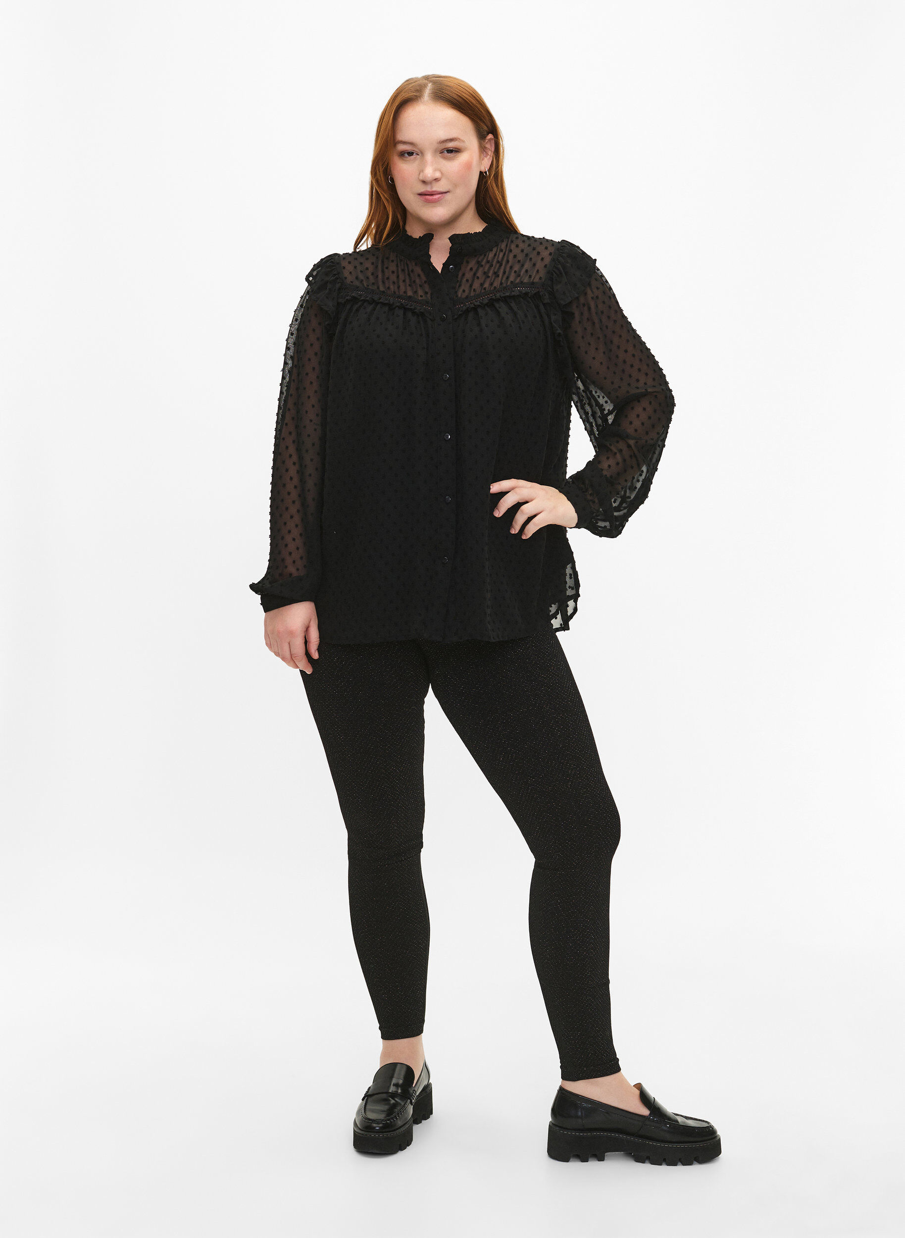 Zizzi S&ouml;ml&ouml;sa glittriga leggings, Black Gold Lurex, Model image number 3