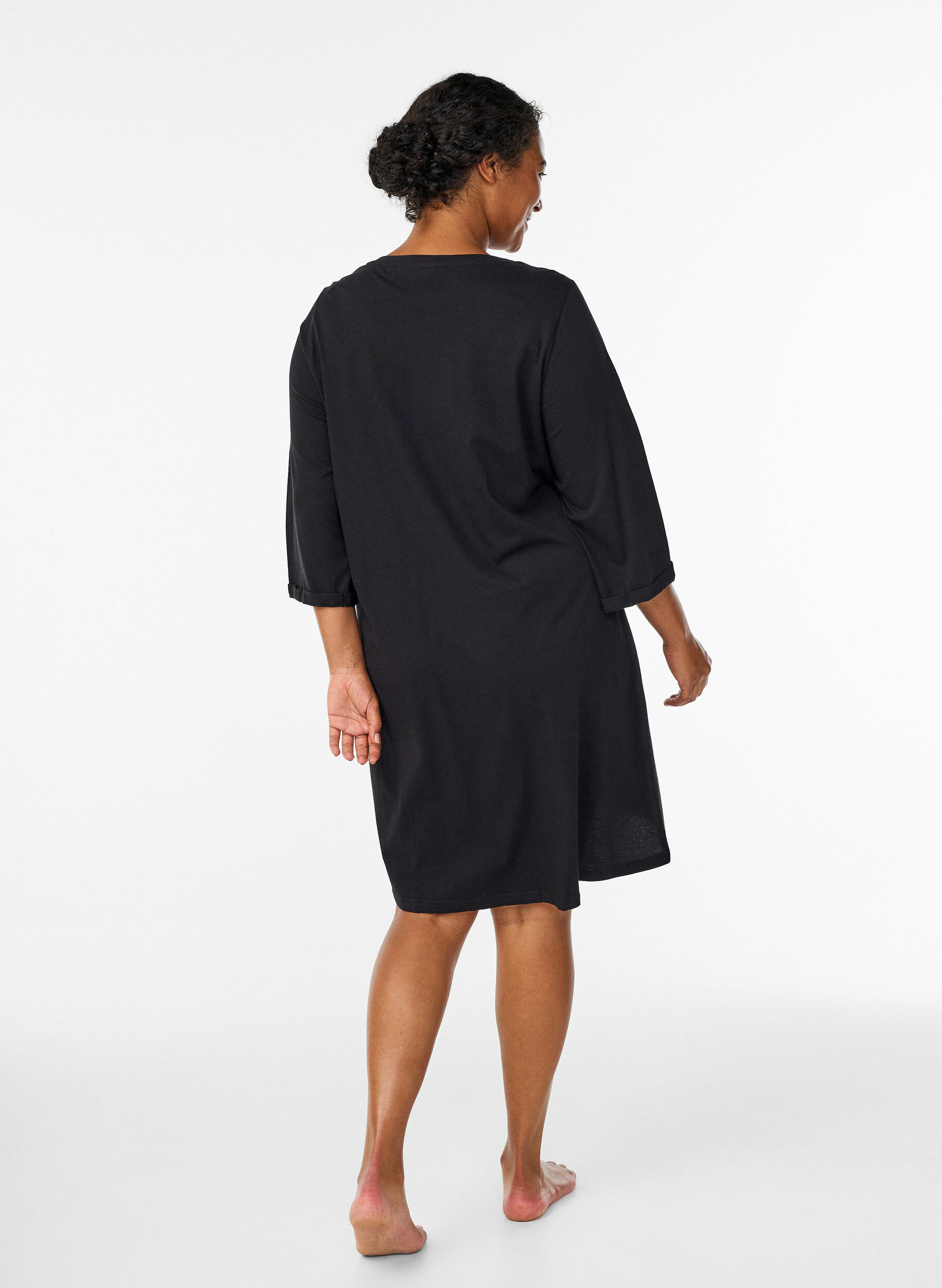 Zizzi Nattlinne i ekologisk bomull med julmotiv, Svart, Model image number 2