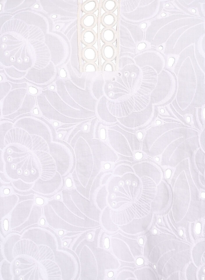 L&aring;ng&auml;rmad blus i bomull med broderie anglaise, Vit, Packshot image number 2