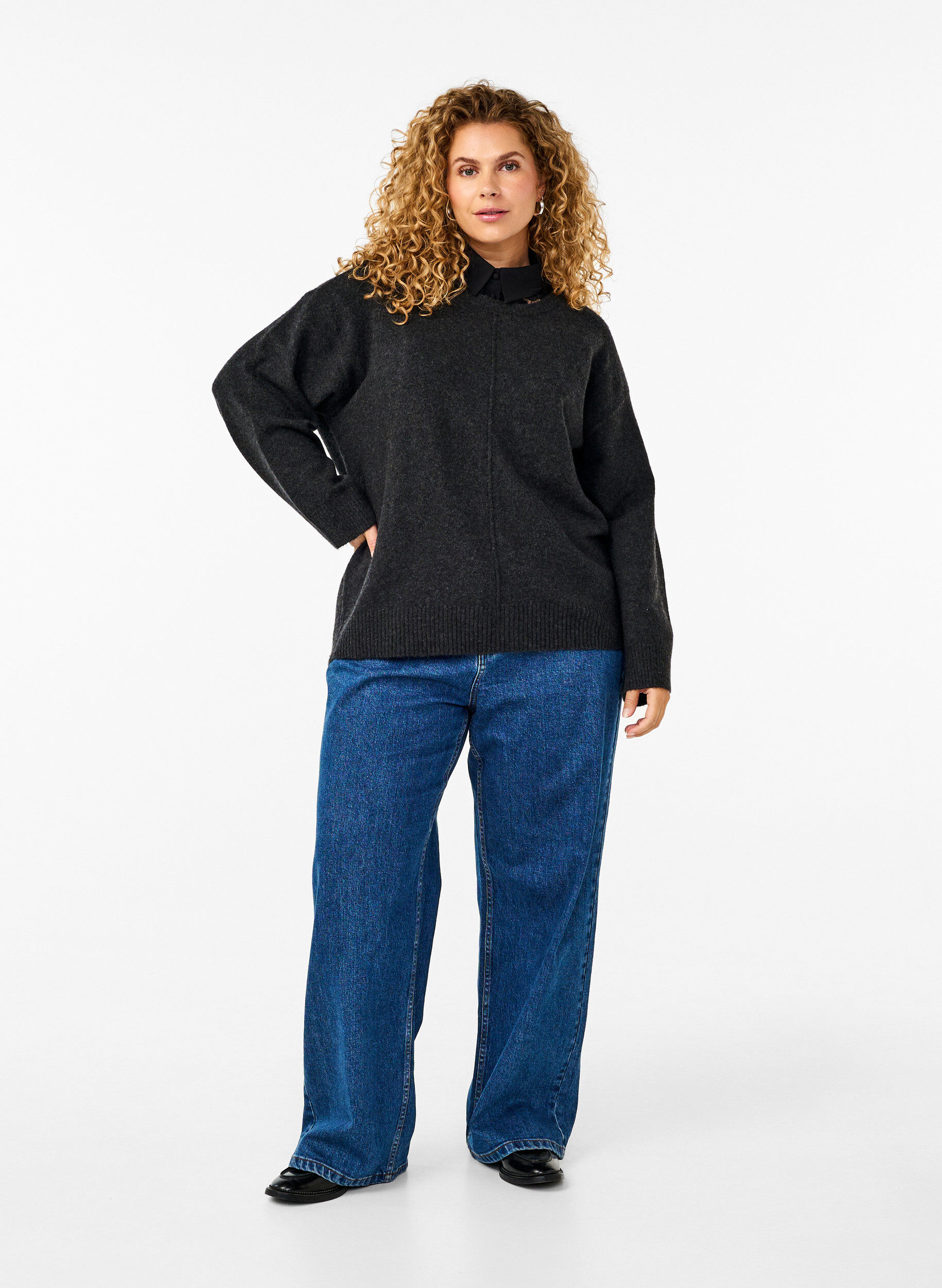 Zizzi Stickad blus med rund halsringning och mitts&ouml;m, Dark Grey Melange, Model image number 2