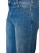 Raka jeans med en l&auml;tt sliten look, Bl&aring;, Packshot image number 2