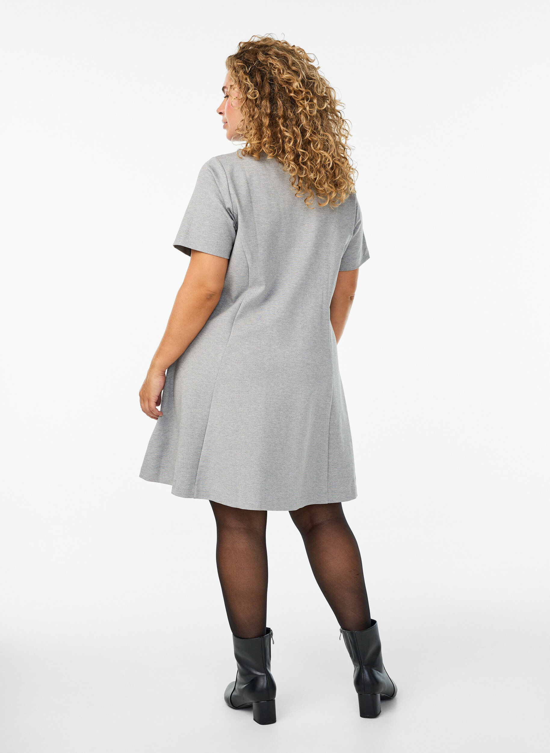 ZizziKort a-linjeformad jerseykl&auml;nning, Gr&aring;, Model image number 1