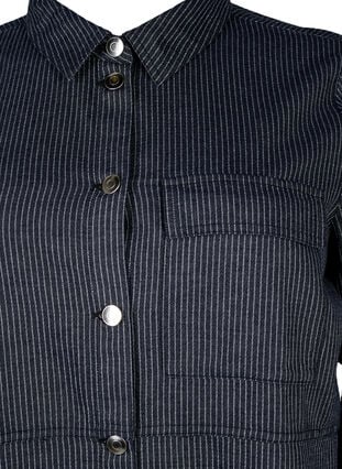 Kritstrecksrandig bomullsskjorta, Dark Blue Stripe, Packshot image number 2