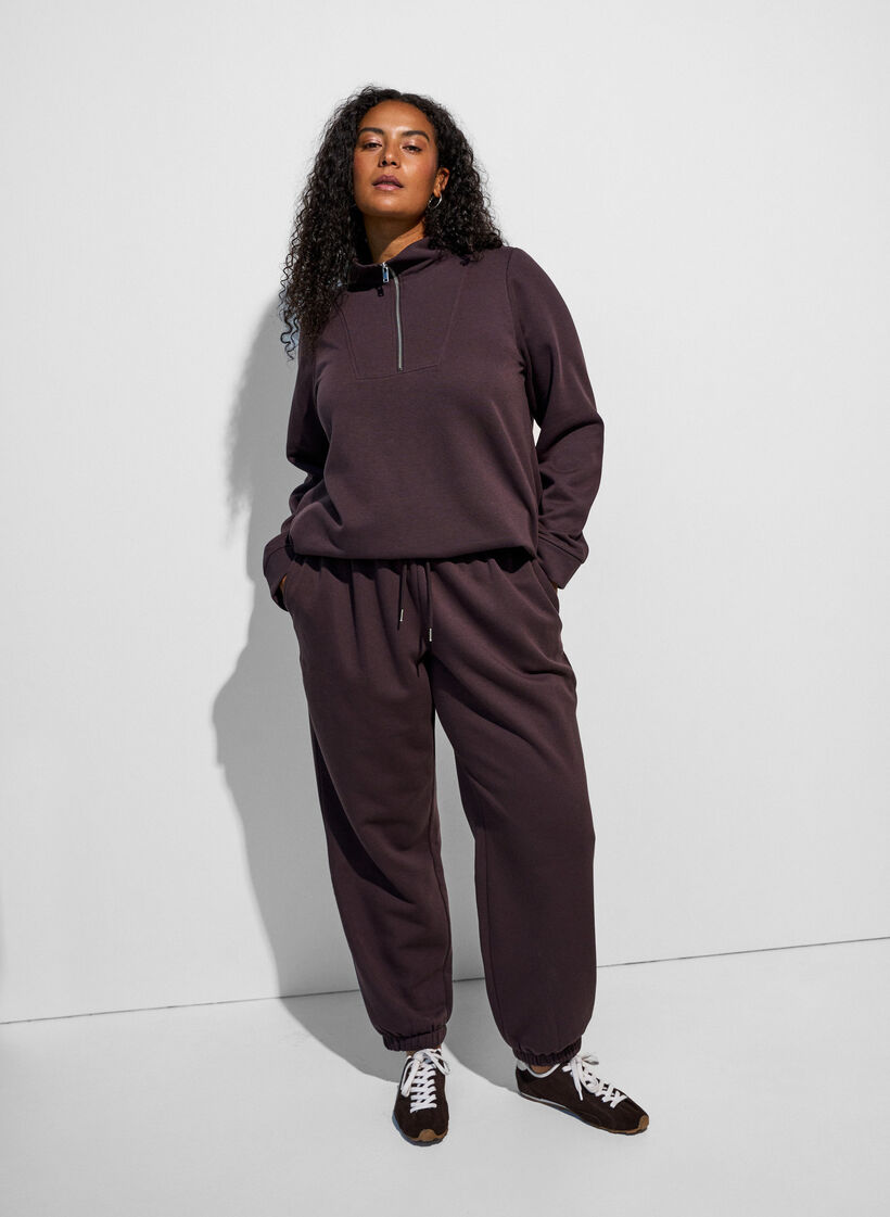 Sweatpants med h&ouml;g midja och dragsko, Brun, Model image number 0