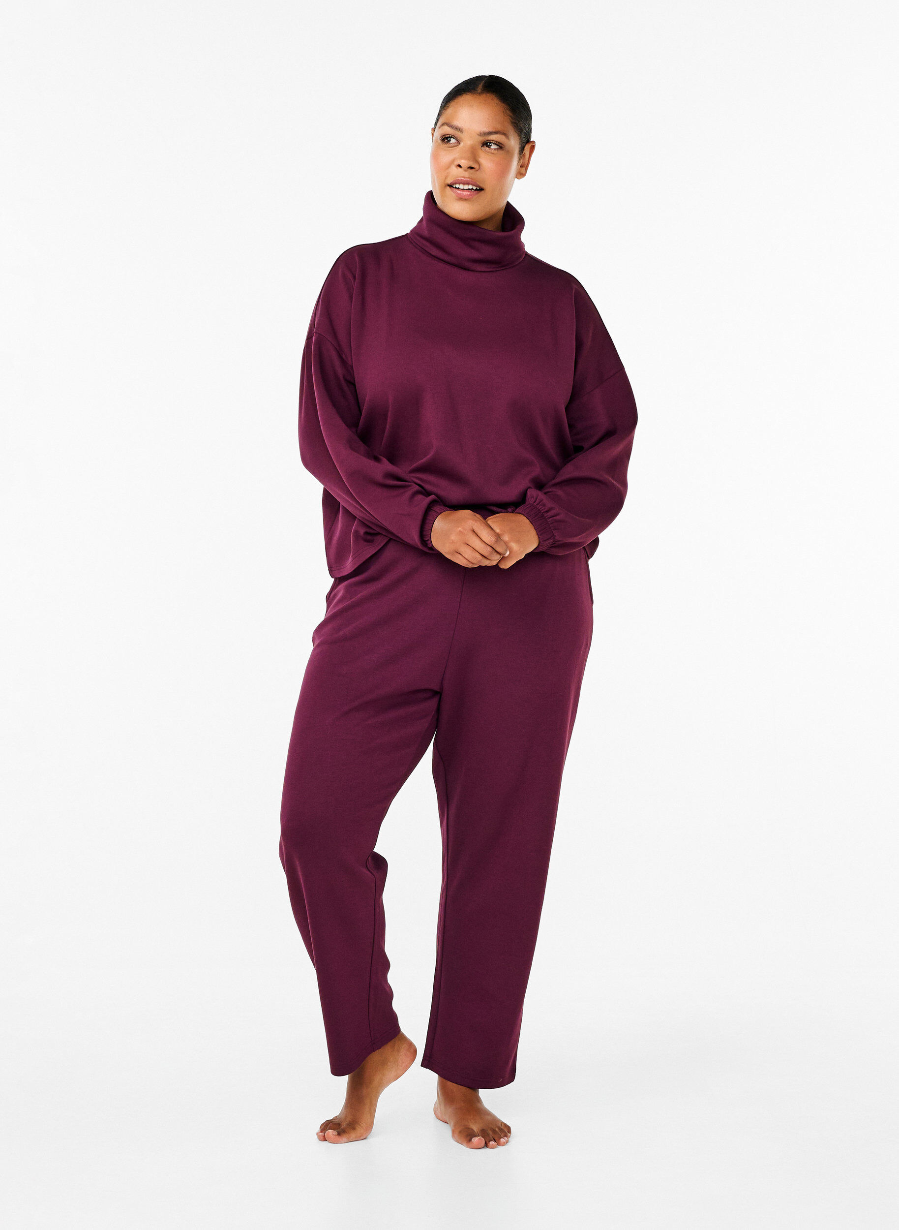 Zizzi Blus med polokrage i modalmix, M&ouml;rk Bordeaux, Model image number 1