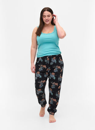 Pyjamasbyxor med blommigt mönster i bomull, Black Flower AOP, Model image number 2