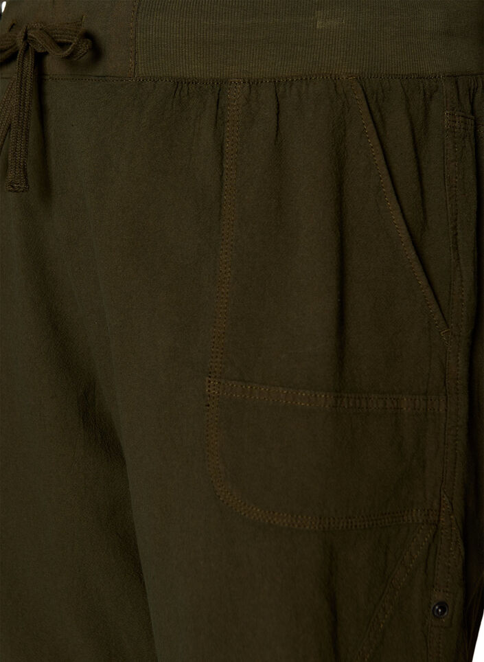 L&ouml;sa shorts i bomull med fickor, Gr&ouml;n, Packshot image number 2