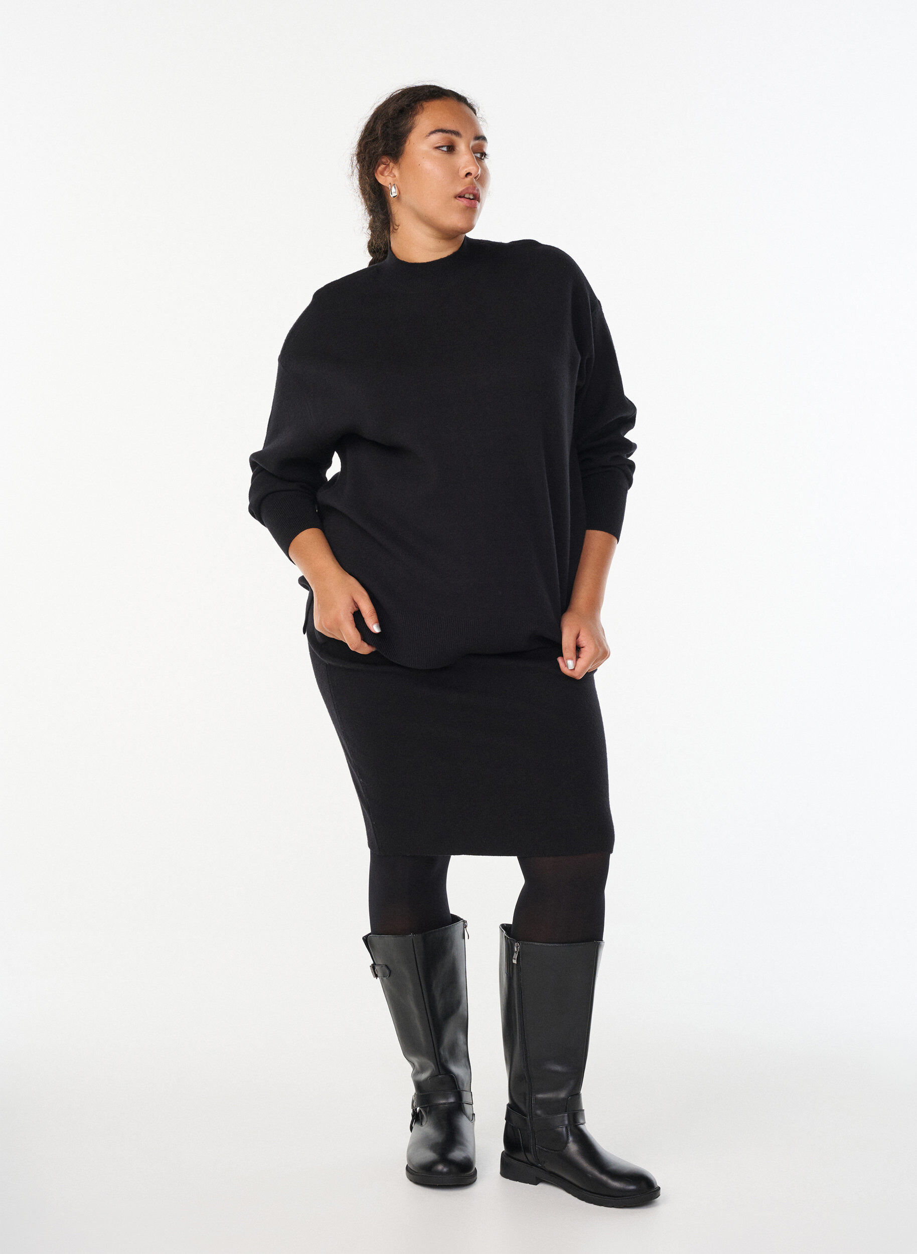 Zizzi Stickad blus med h&ouml;g hals, Svart, Model image number 1