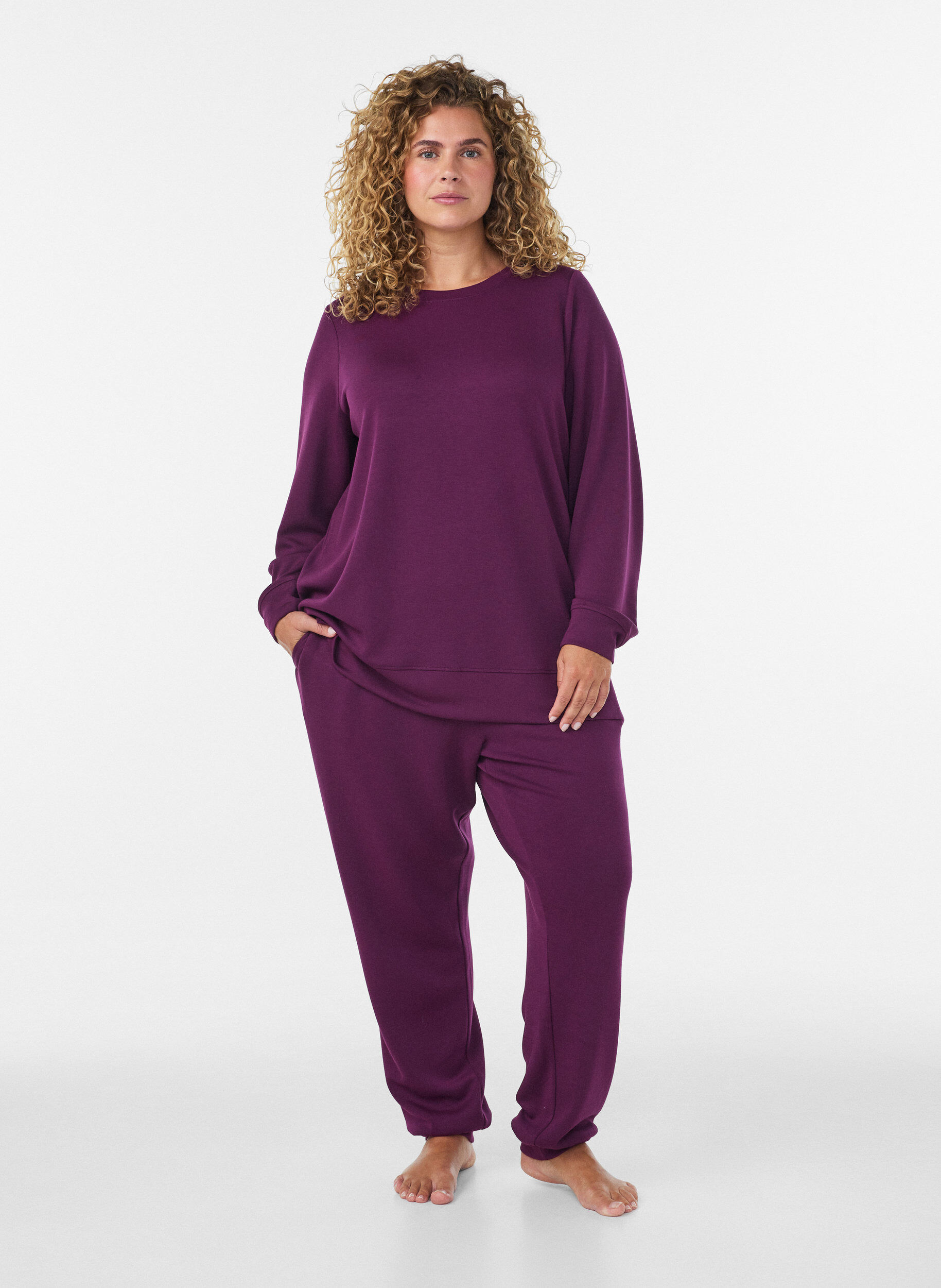 ZizziL&aring;ng&auml;rmad blus i jersey med rund hals, Lila, Model image number 1