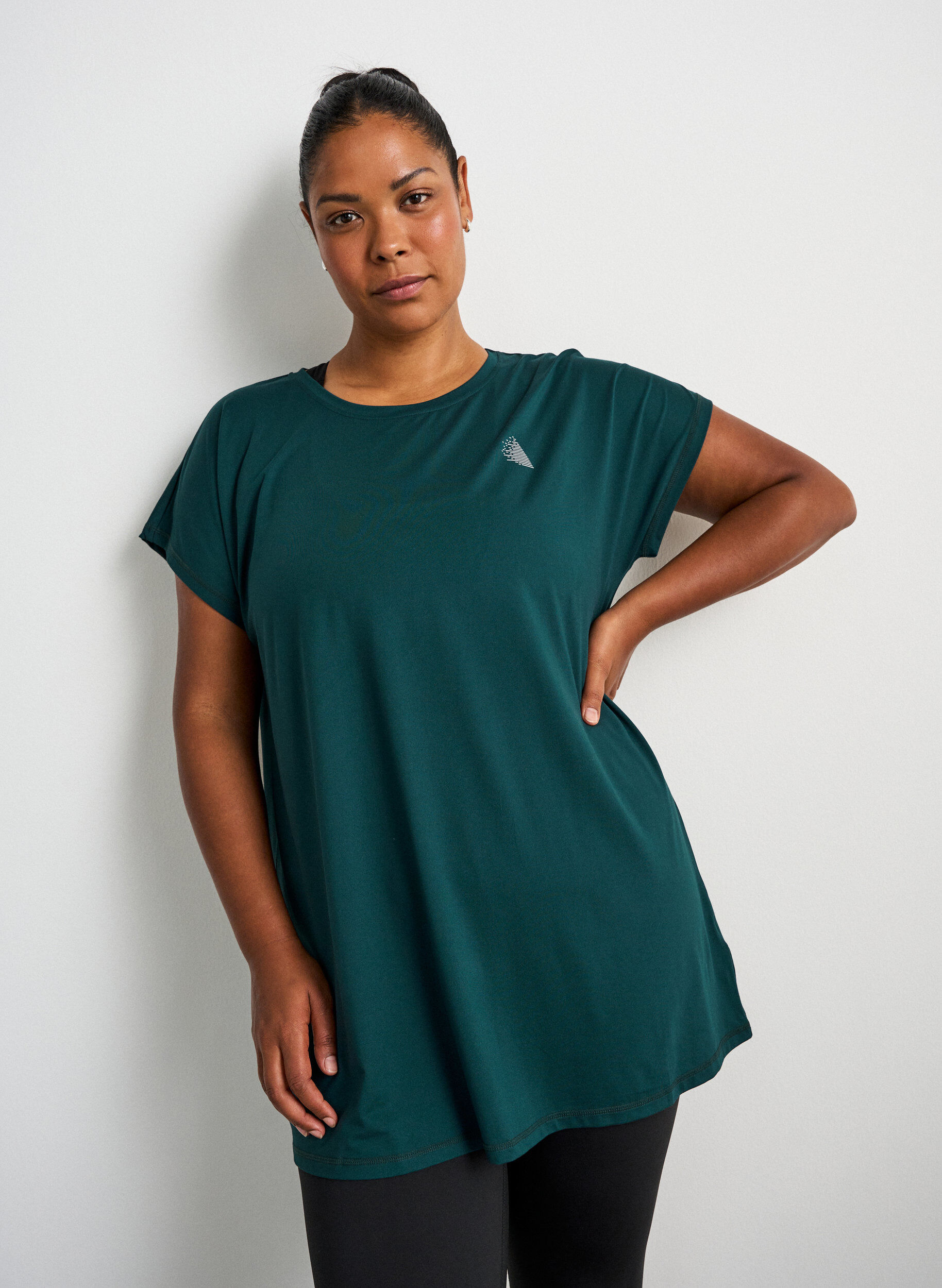 ZizziL&aring;ng tr&auml;nings-t-shirt, Gr&ouml;n, Model image number 0