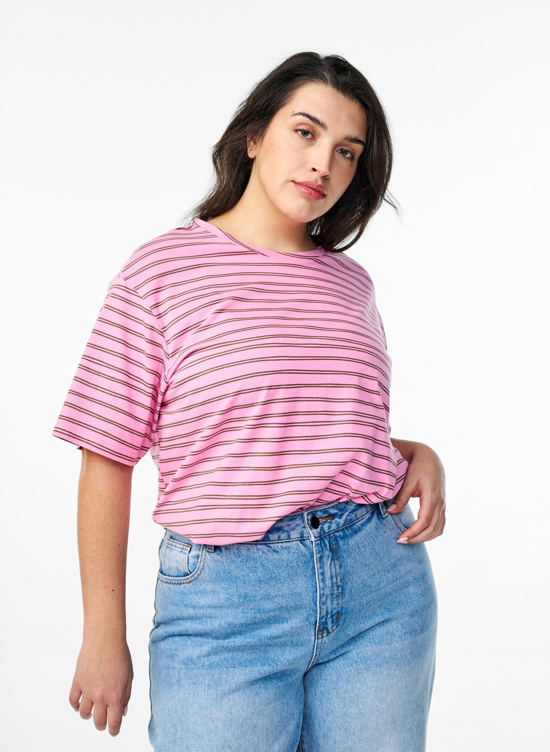 Zizzi Randig t-shirt, Rosa, Model image number 0