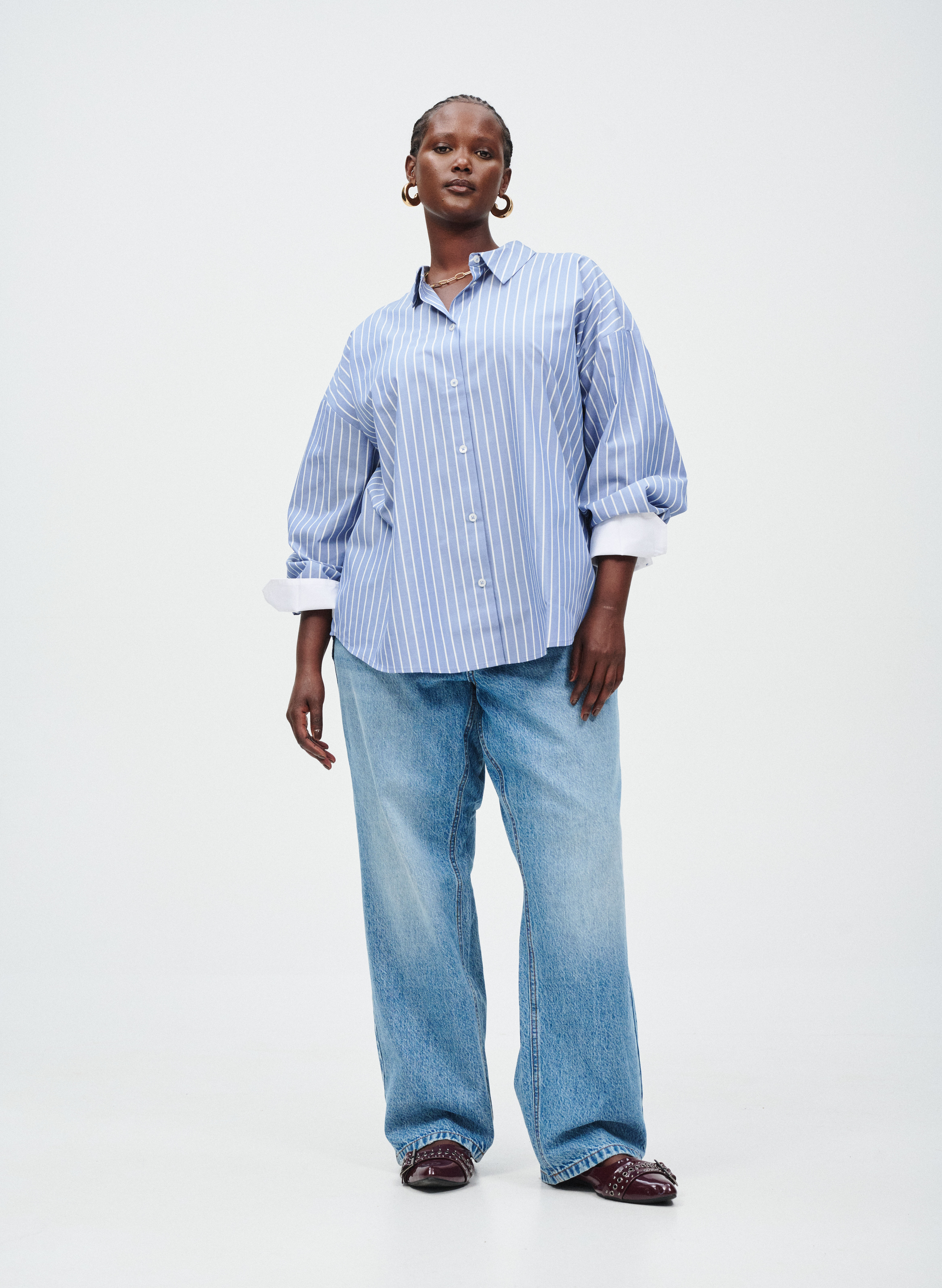 Zizzi Bl&aring; skjorta med r&auml;nder, , Model