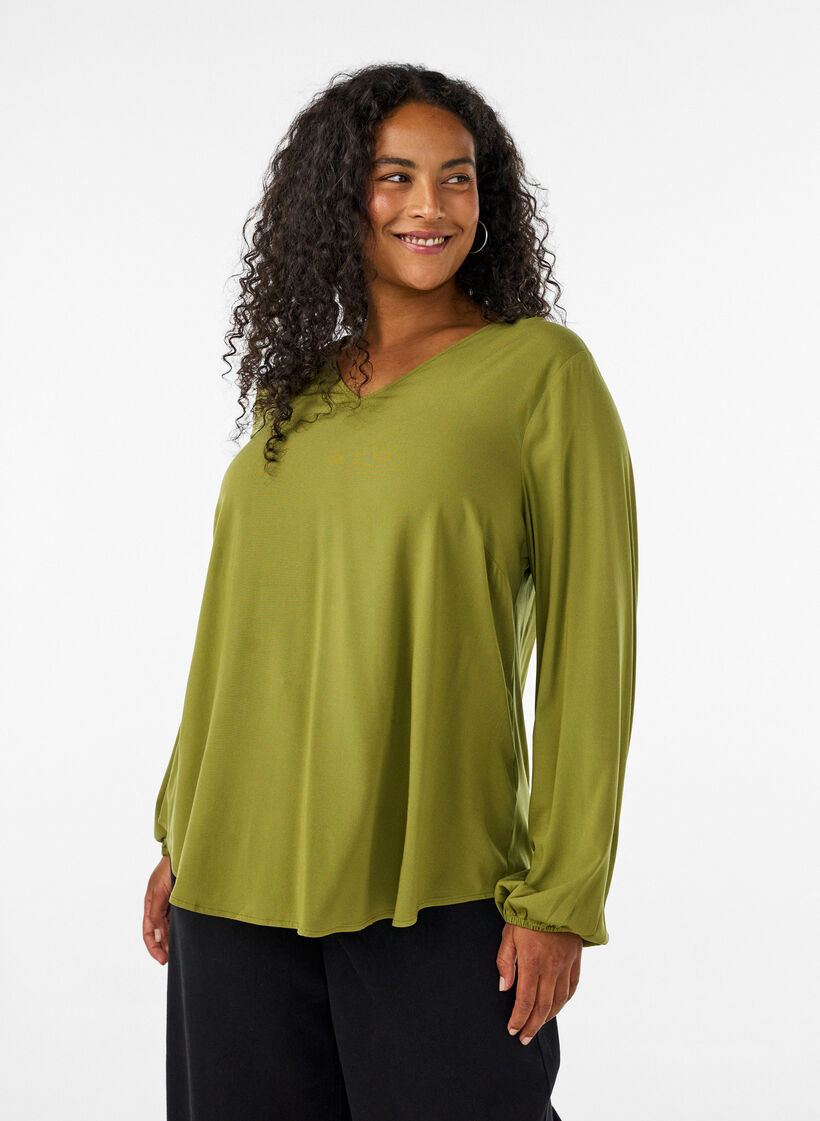 Blus i viskos med v-ringning och l&aring;nga &auml;rmar, Gr&ouml;n, Model image number 0