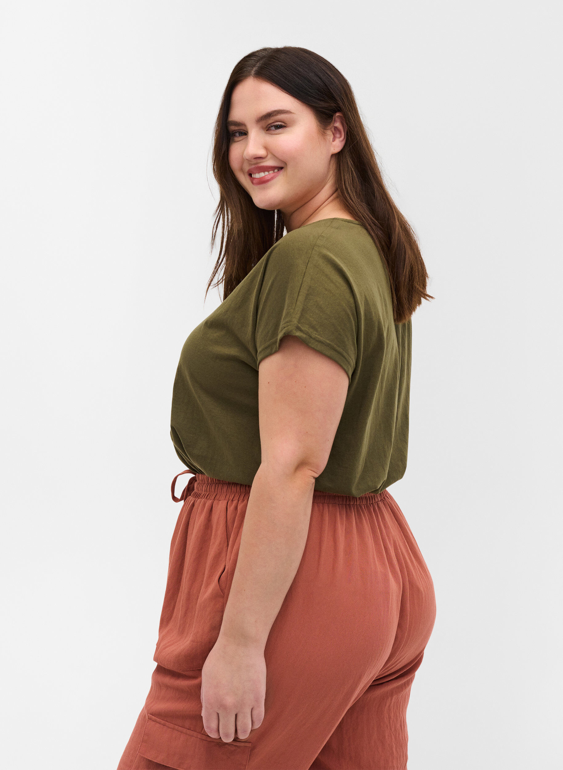 Zizzi T-shirt i bomullsmix, Ivy Green, Model image number 2