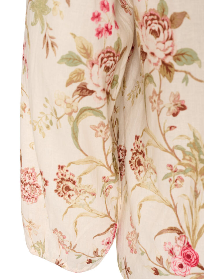 Blommig blus i linne och viskos med l&aring;nga &auml;rmar, Vanilla, Packshot image number 3