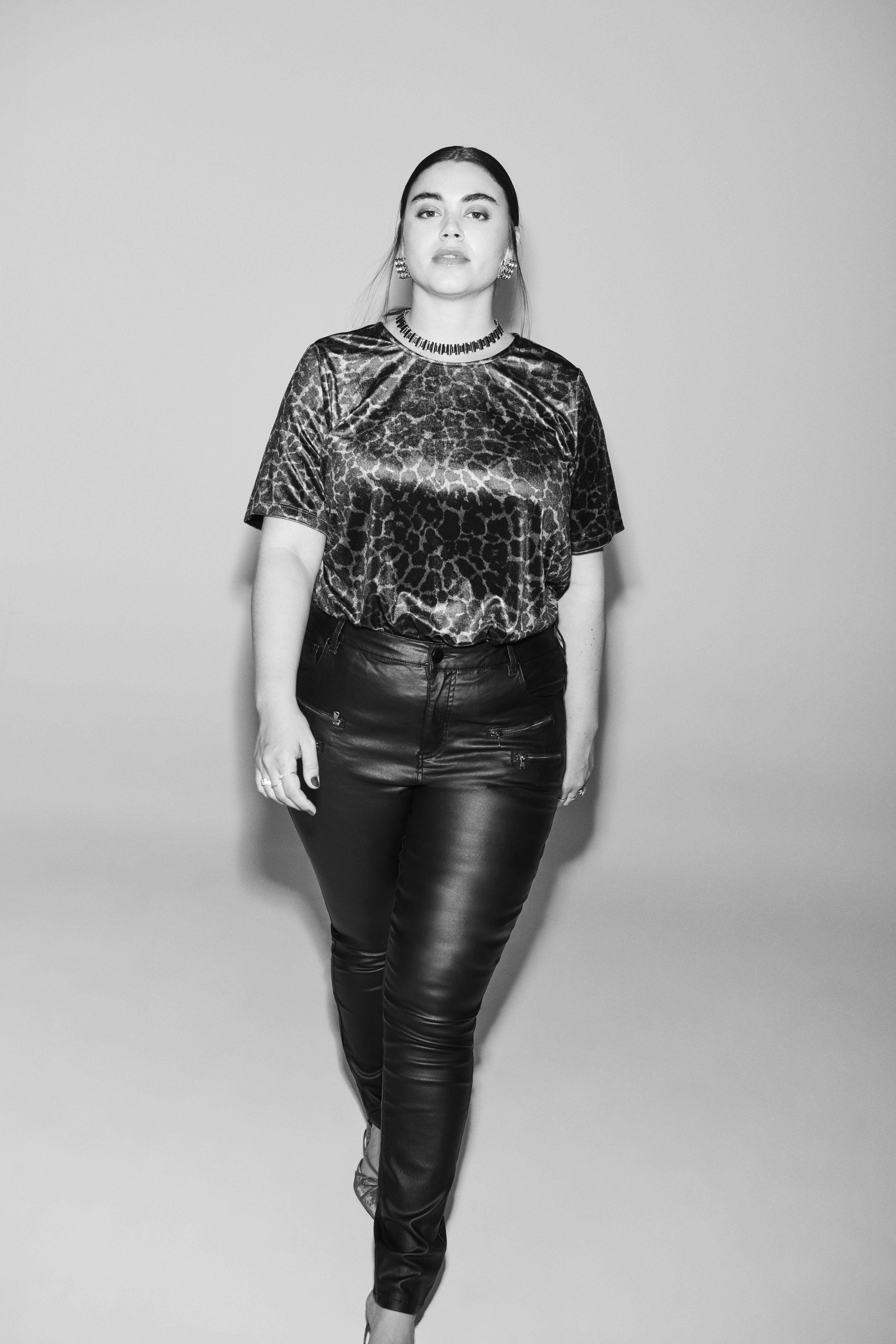 Zizzi Velourtr&ouml;ja med leopardm&ouml;nster, , Model