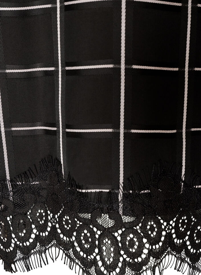Rutig blus med spetskant och armb&aring;gsl&aring;nga &auml;rmar, Svart, Packshot image number 3