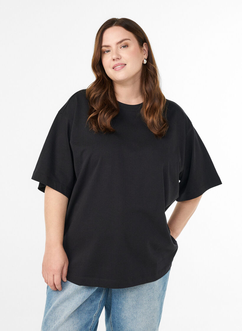 Oversized t-shirt med halvlånga ärmar, Svart, Model image number 0