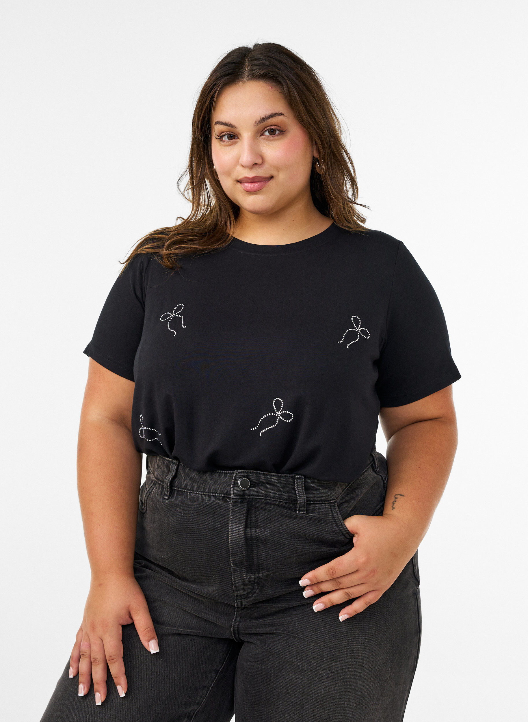 ZizziT-shirt i viskos med strass, Svart, Model image number 0
