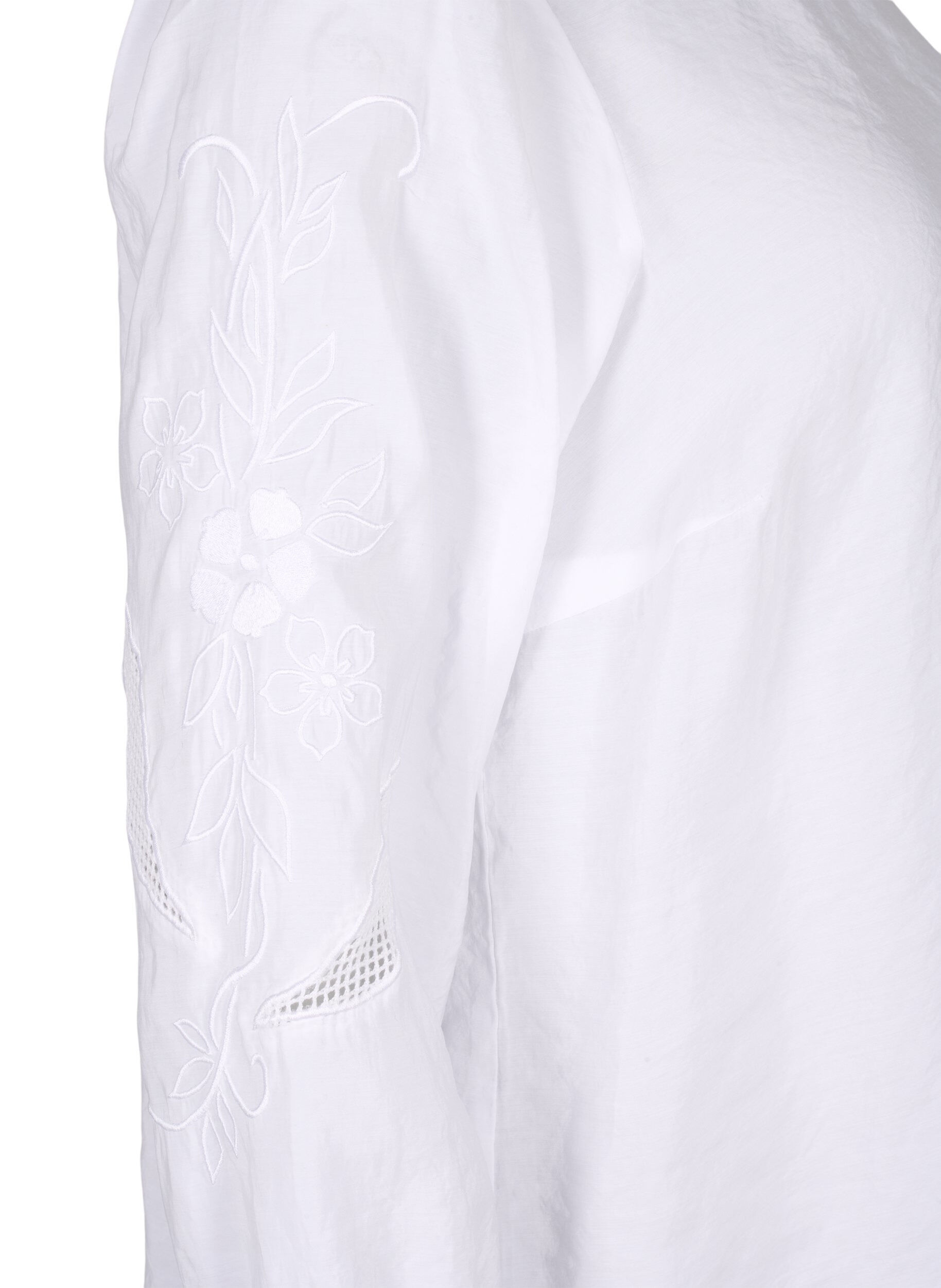 Zizzi Blus i TENCEL&trade; Modal med broderidetaljer, Bright White, Packshot image number 3