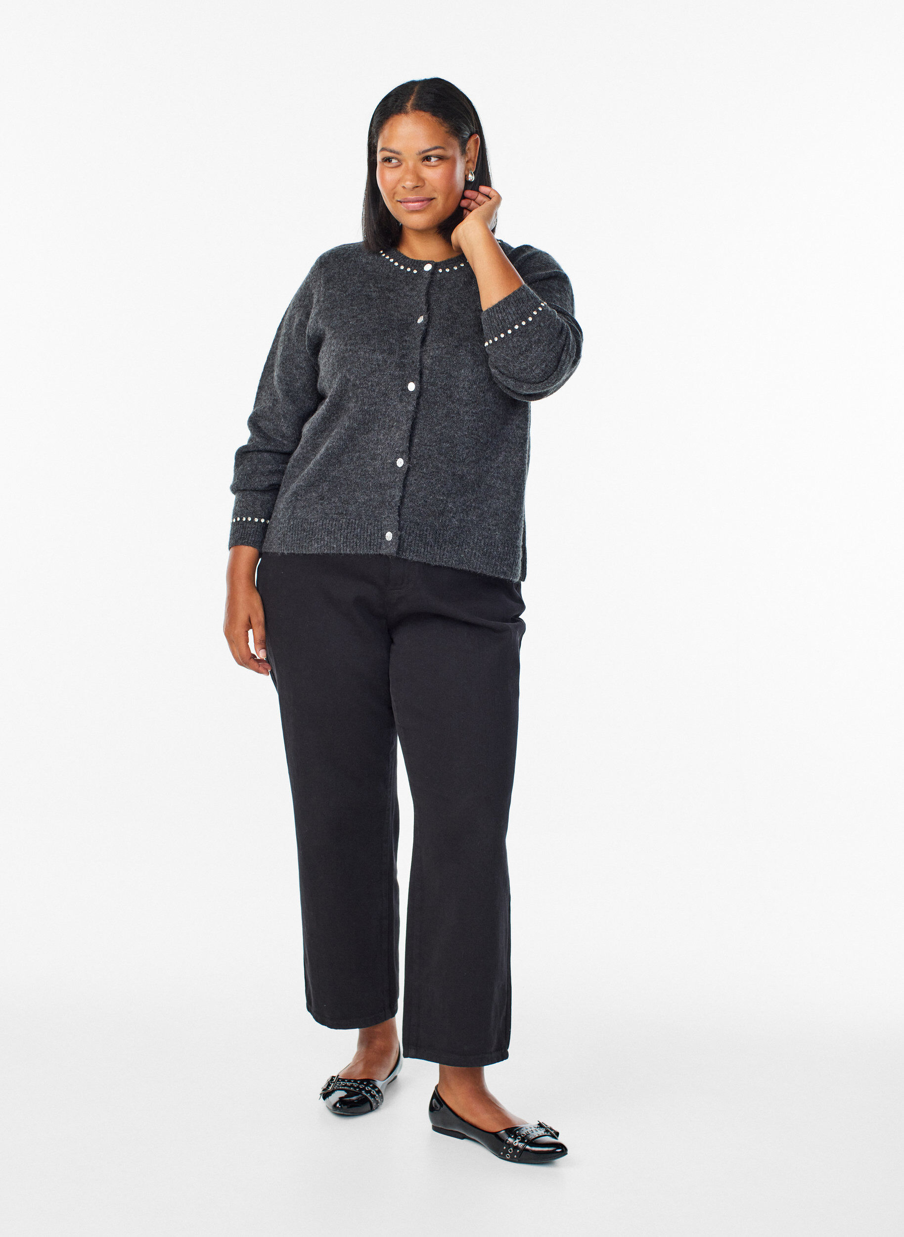 Zizzi Kofta med strasstenar och dekorativa knappar, Gr&aring;, Model image number 1