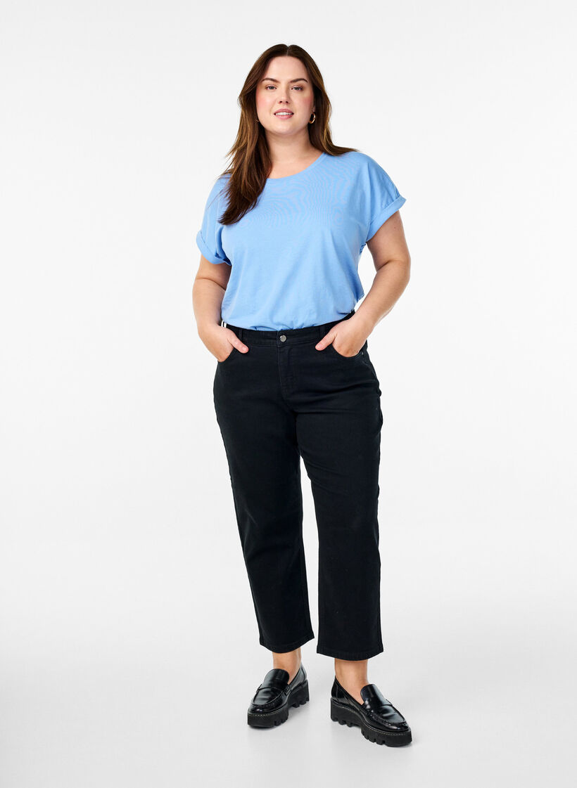 Croppade Vera-jeans med raka ben, Svart, Model image number 0