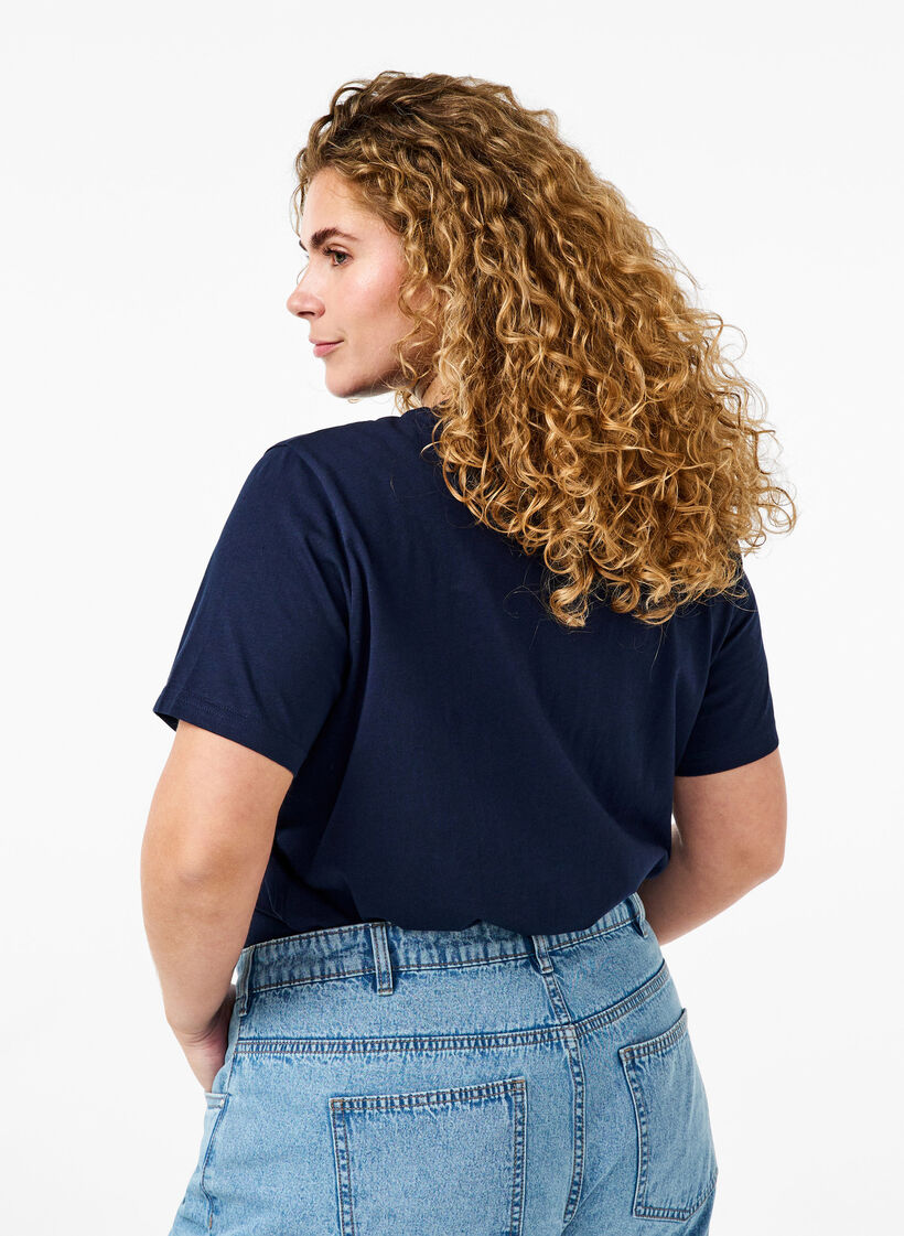 Enkel t-shirt i bomull med rund halsringning, Bl&aring;, Model image number 2