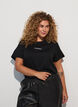 T-shirt i bomull med textm&auml;rke, Svart, Model image number 0