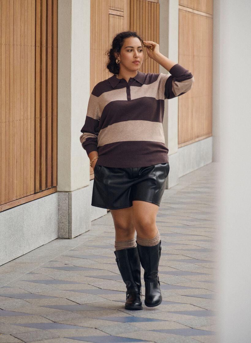 Stickad blus med krage, Brun, Image image number 0