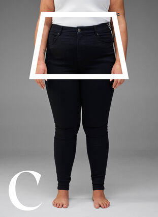 Mycket åtsittande jeans med hög midja, Black, Model image number 2