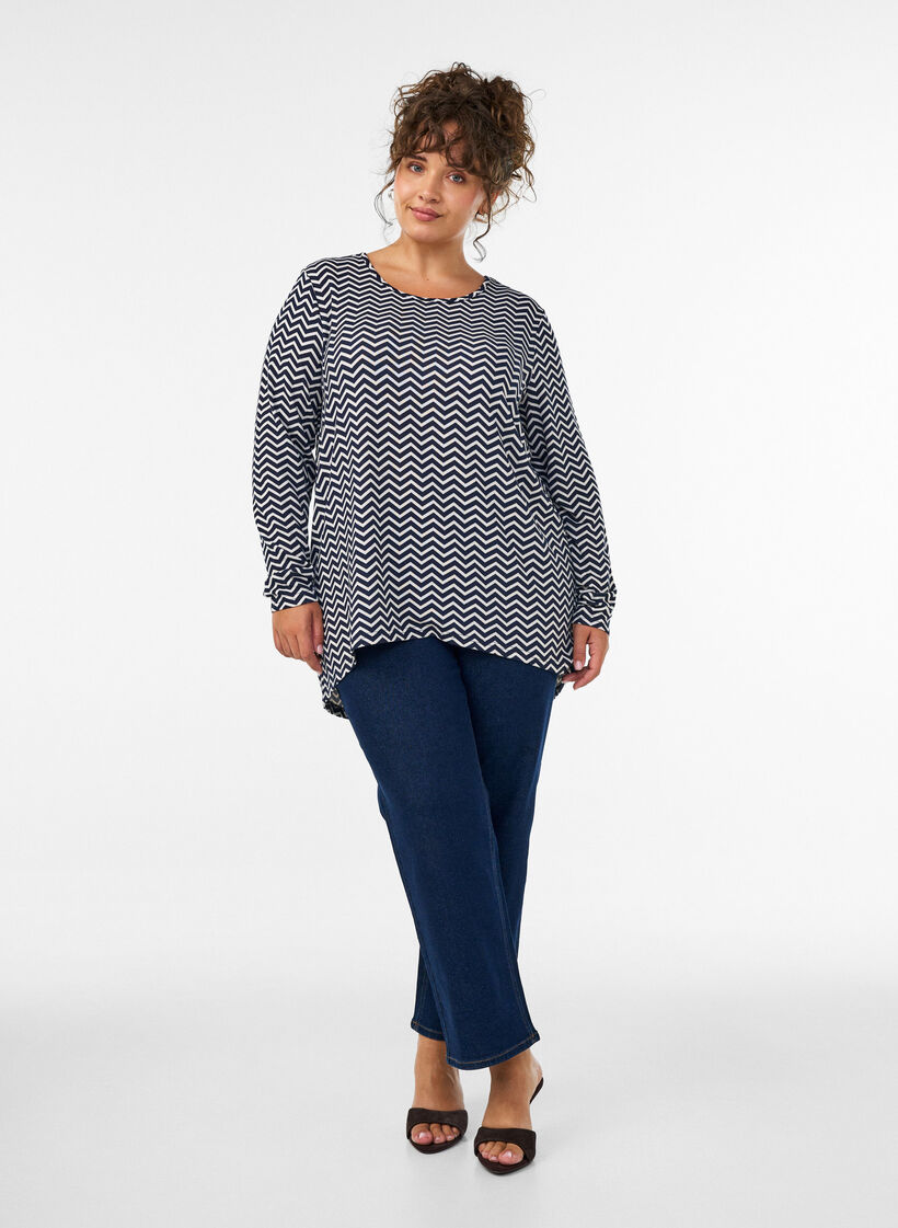M&ouml;nstrad blus med l&aring;nga &auml;rmar, Bl&aring;, Model image number 1