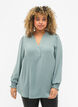 Blus med smock och v-ringning, Chinois Green, Model image number 0