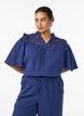 Blus i bomullsmuslin med broderie anglaise och 1/2-&auml;rm, Bl&aring;, Model image number 0