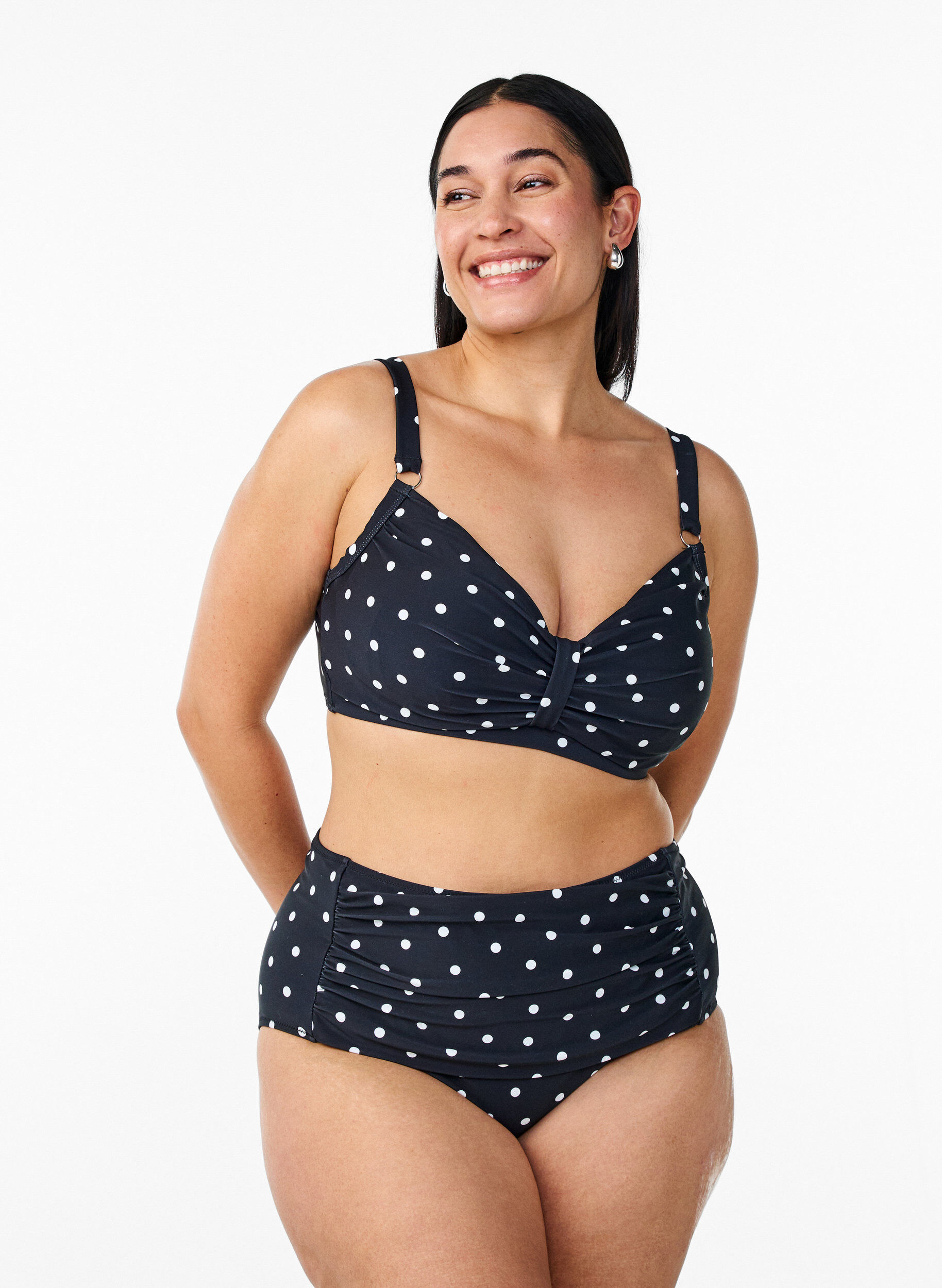 Zizzi Bikinitrosa med h&ouml;g midja och m&ouml;nster, Svart, Model image number 0