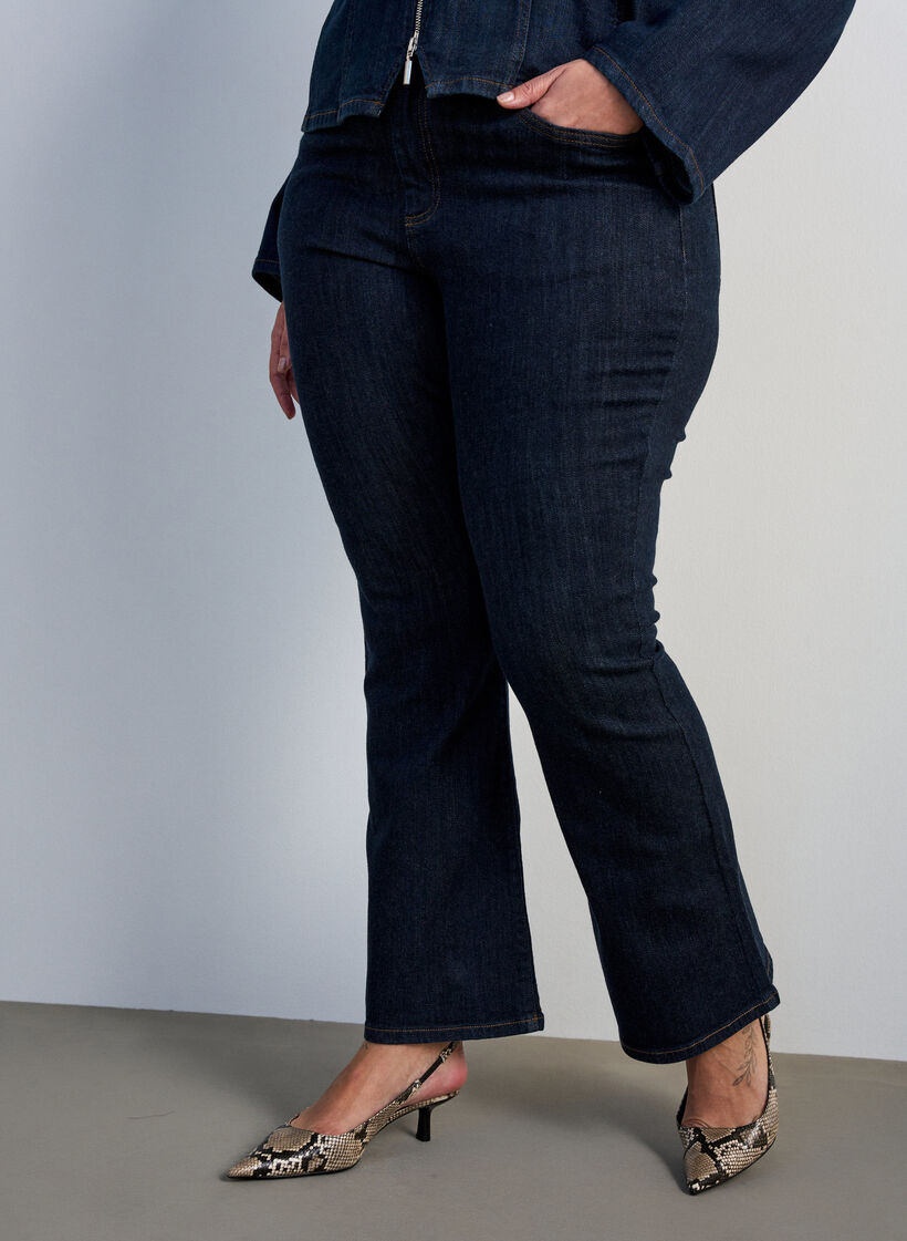 Ellen bootcut-jeans med h&ouml;g midja, Bl&aring;, Model image number 2