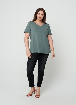 Basis t-shirt, Balsam Green, Model image number 2