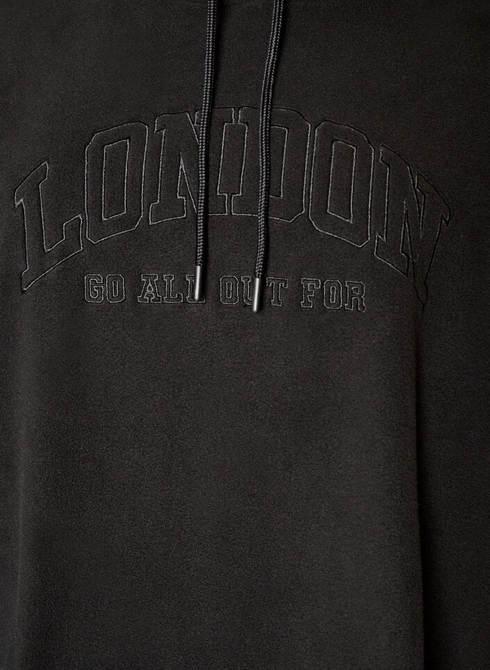 Huvtr&ouml;ja i fleece med h&ouml;g hals och broderad text, Svart, Packshot image number 2