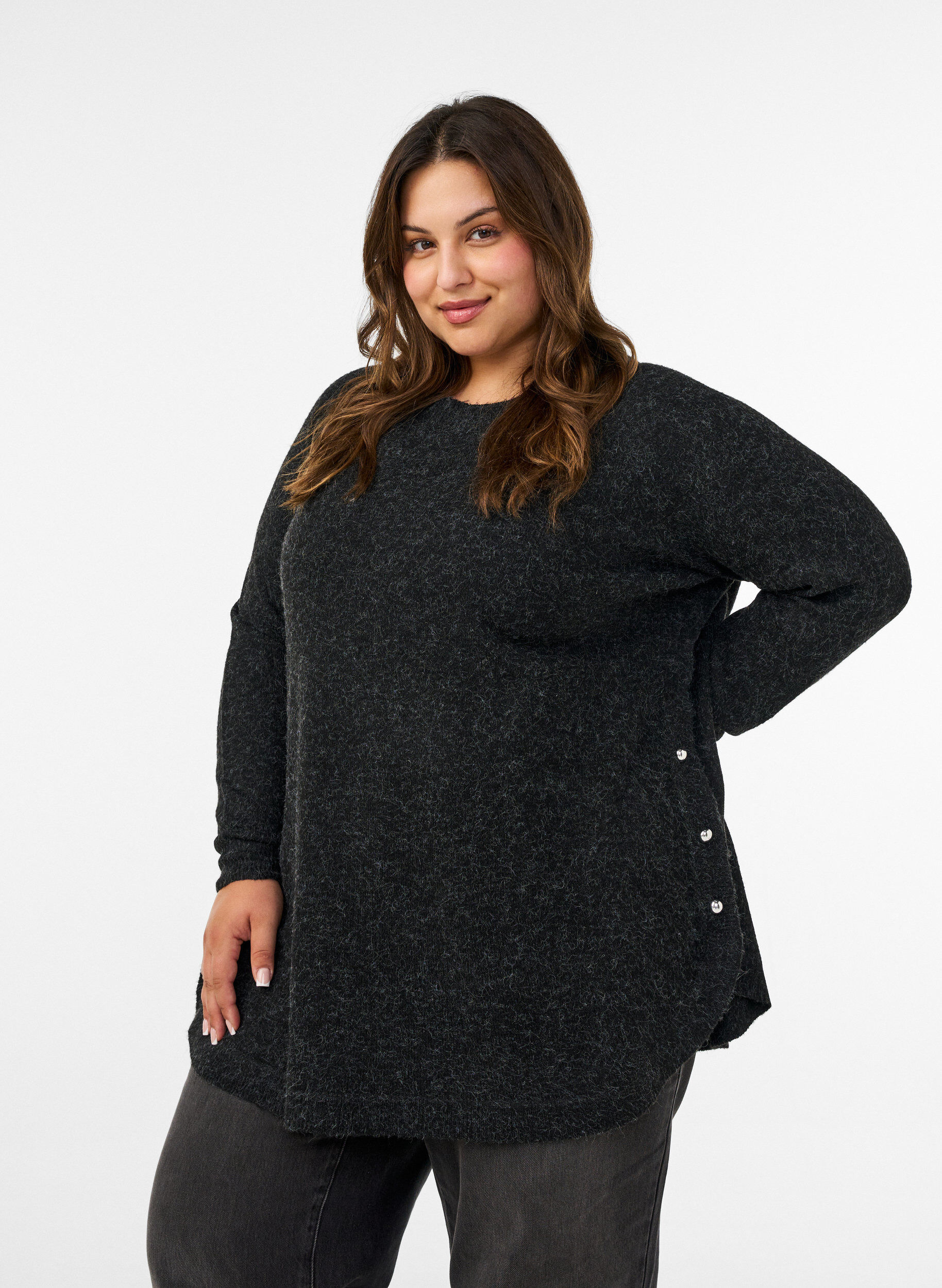 L&aring;ng stickad blus med kulknappar, Gr&aring;, Model