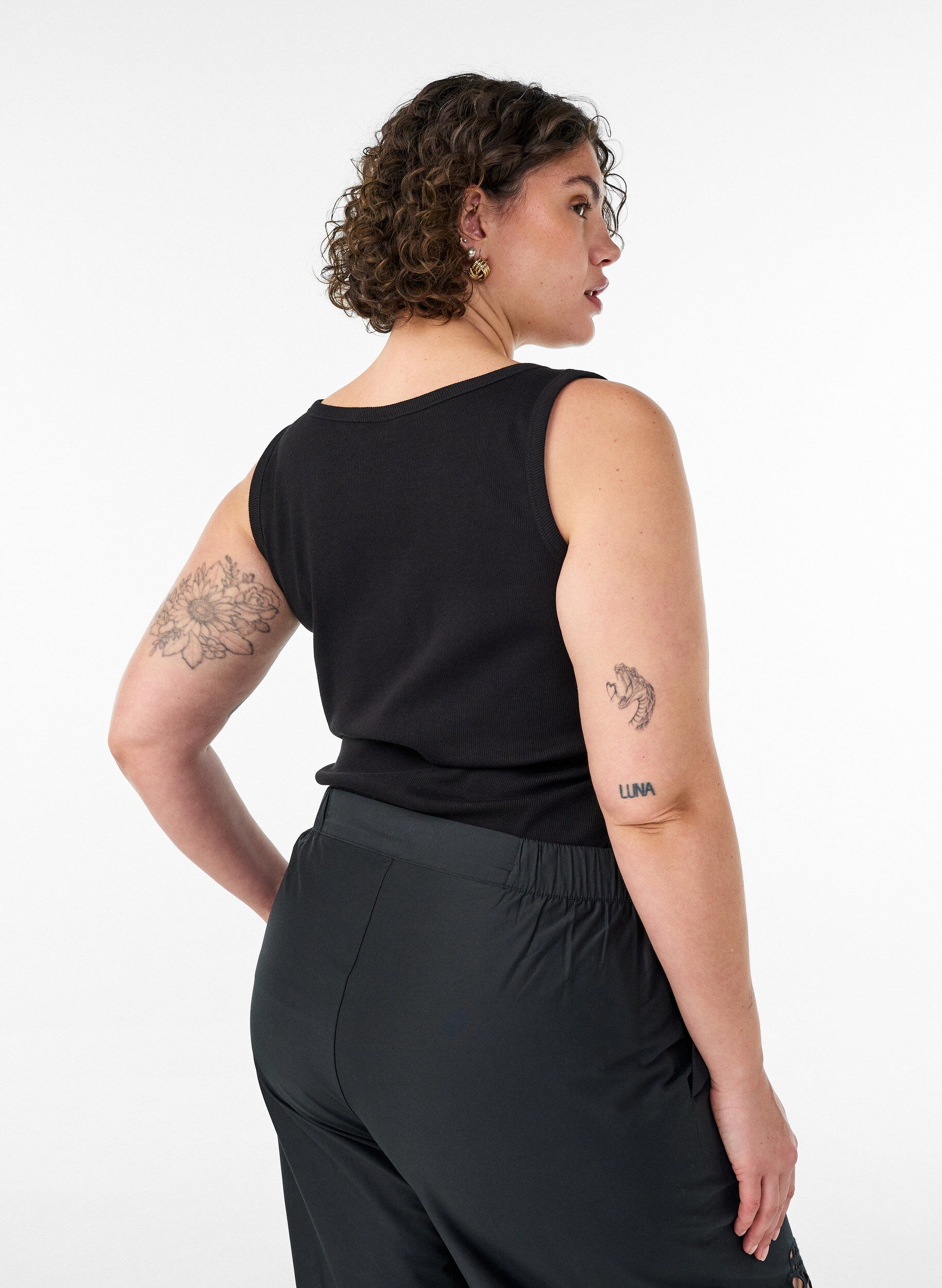 ZizziT&aring;tsittande topp med motiv, Svart, Model image number 2