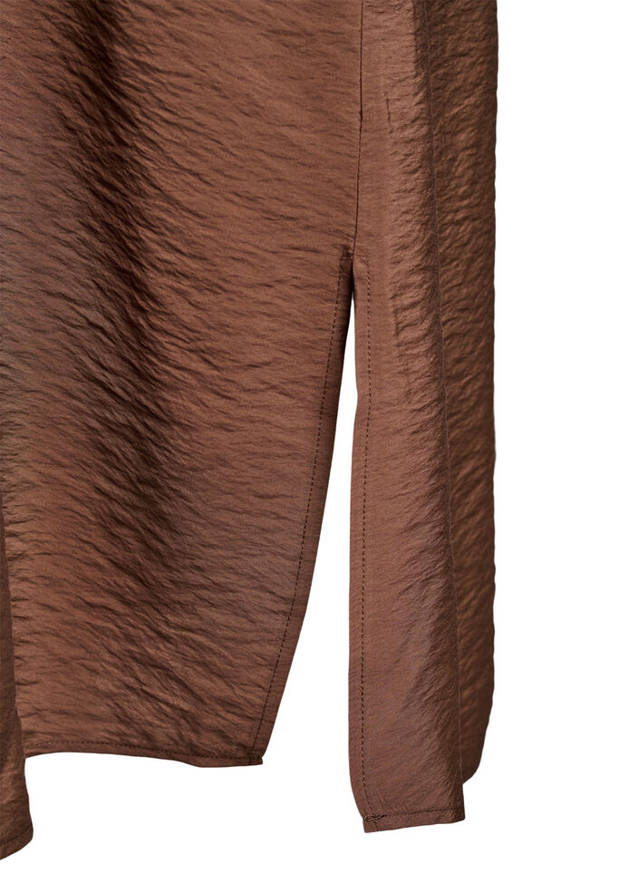 Kl&auml;nning med v-ringning i viskos, Brun, Packshot image number 3