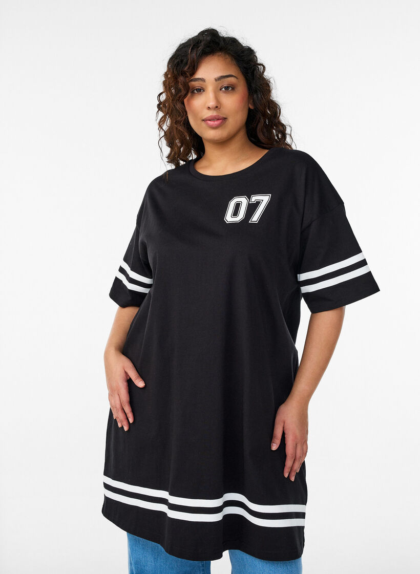 Kort t-shirtkl&auml;nning med sportiga detaljer, Svart, Model image number 0