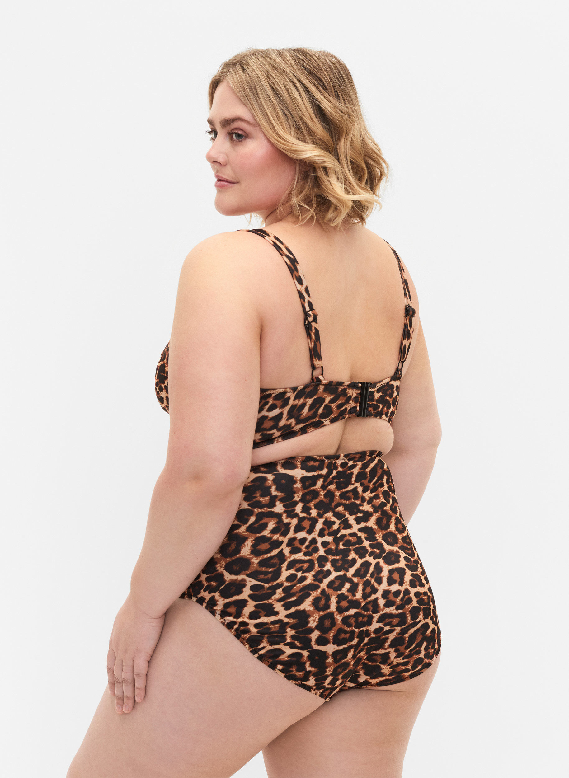 Zizzi H&ouml;g bikinitrosa med leopardtryck, Leopard Print, Model image number 1