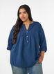 Blus i bomullsmuslin med broderie anglaise, Bl&aring;, Model image number 0