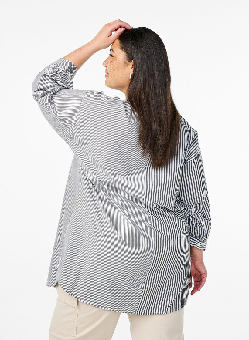 Rutig tunika med 3/4-ärmar, Svart, Model image number 2