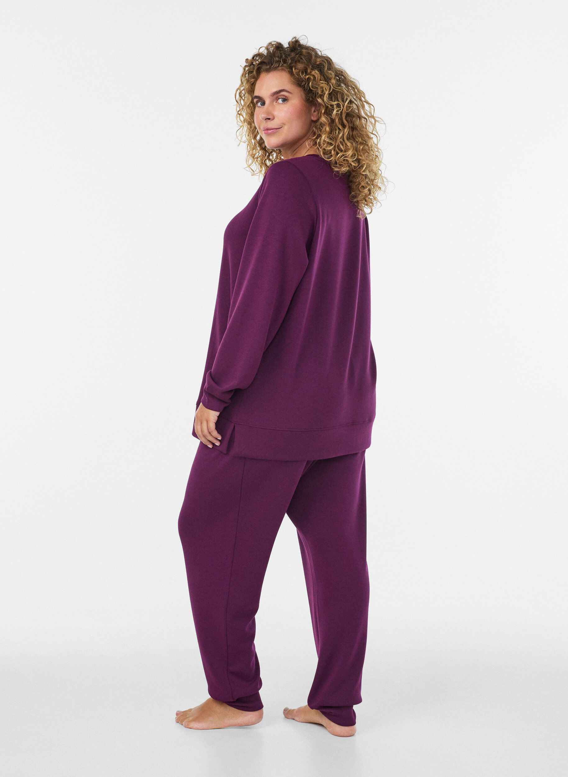 ZizziL&aring;ng&auml;rmad blus i jersey med rund hals, Lila, Model image number 2