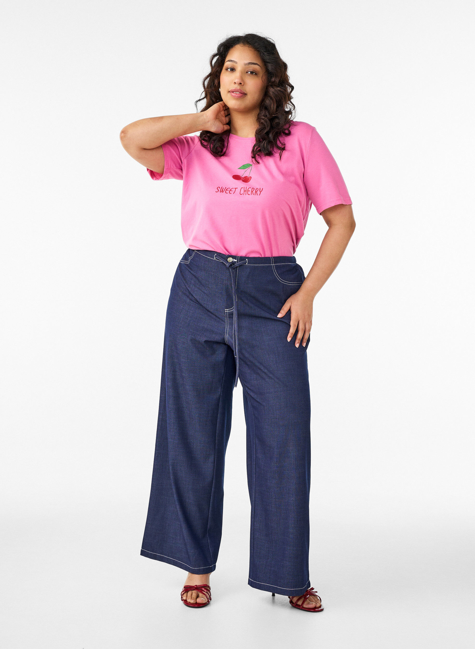 ZizziT-shirt med tryck, Rosa, Model image number 1